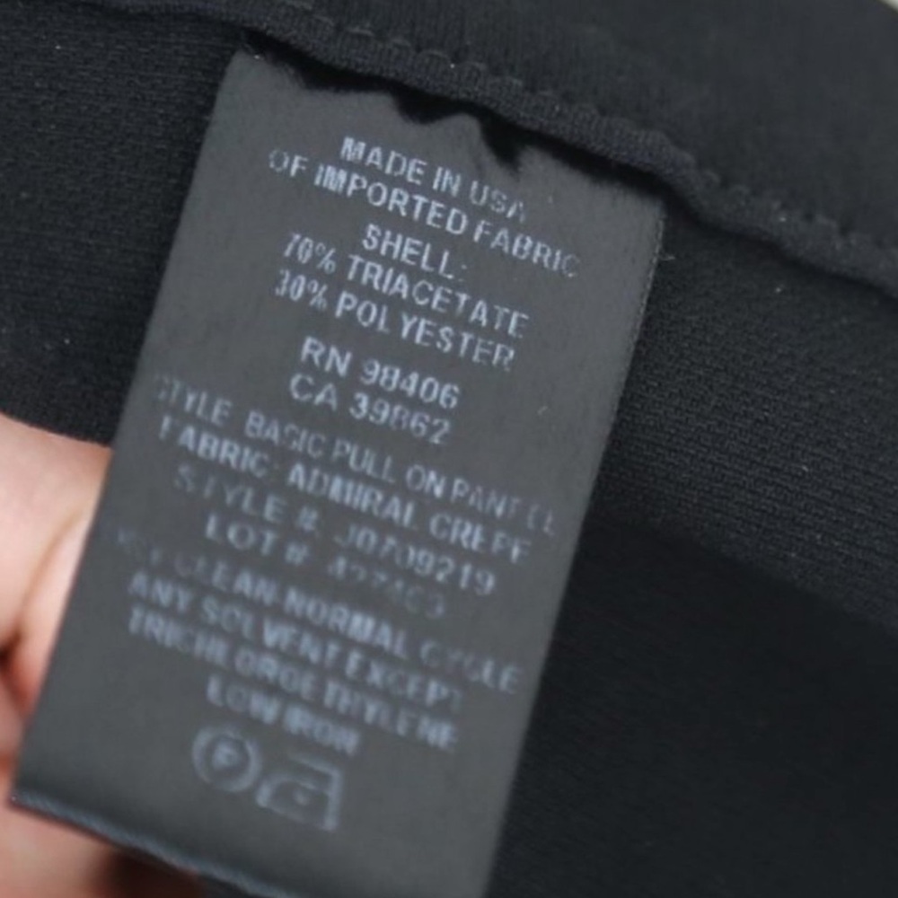 Theory Basic Black Pull-On Pant in Admiral Crepe Size 12 - Picture 5 of 6